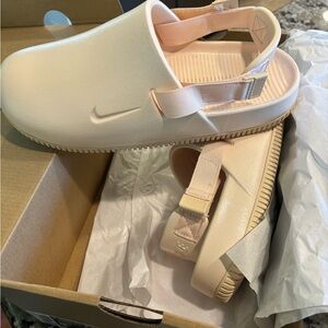 Nike Women's Slip-On Clog Sandal in Pale Pink